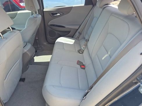 Used 2020 Chevrolet Malibu LS w/ Driver Confidence Package II FWD image 6