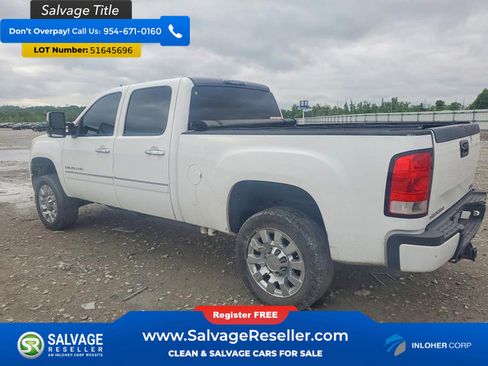 Used 2013 GMC Sierra 2500 Denali AWD/4WD image 3