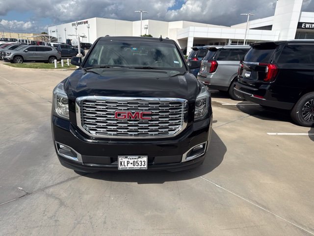 Used 2018 GMC Yukon XL Denali w/ Denali Ultimate Package RWD image 3