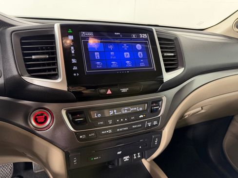 Used 2016 Honda Pilot EX-L image 18
