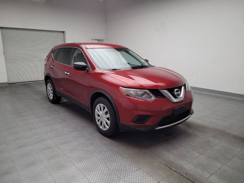 Used 2016 Nissan Rogue S w/ Appearance Package FWD image 13