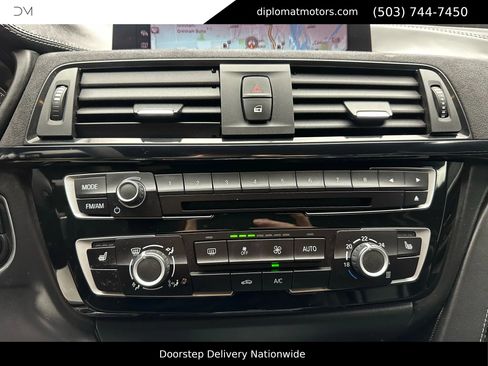 Used 2019 BMW M4 CS image 26