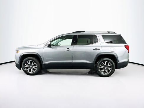 Used 2023 GMC Acadia SLE w/ Driver Convenience Package image 4