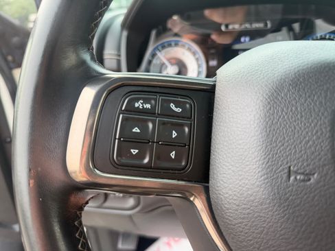 Used 2020 RAM 2500 Limited AWD/4WD image 36