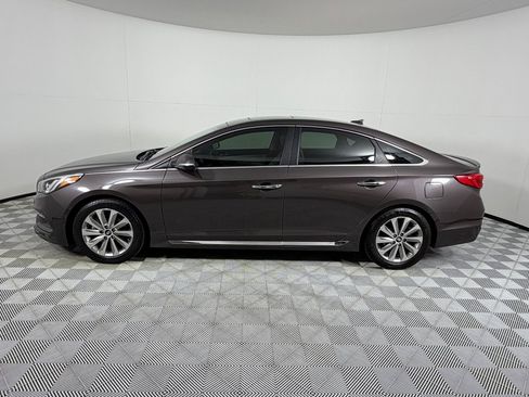 Used 2016 Hyundai Sonata Sport w/ Option Group 1V FWD image 8