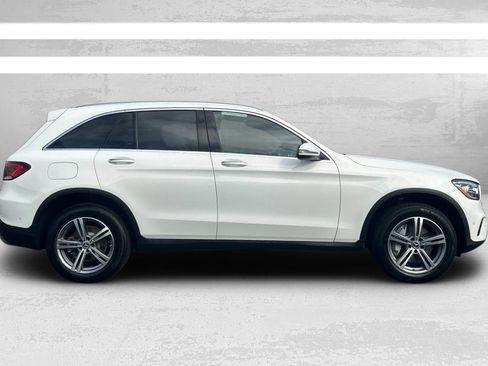 Certified 2022 Mercedes-Benz GLC 300 w/ Premium Package Lite image 3