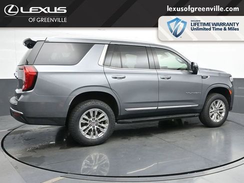 Used 2022 GMC Yukon SLT w/ SLT Luxury Package AWD/4WD image 8