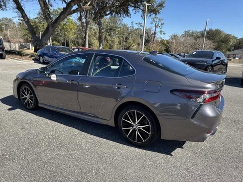 Certified 2024 Toyota Camry SE image 4