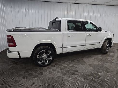 Used 2024 RAM 1500 Limited AWD/4WD image 3