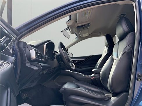 Used 2021 Subaru Outback Limited image 12