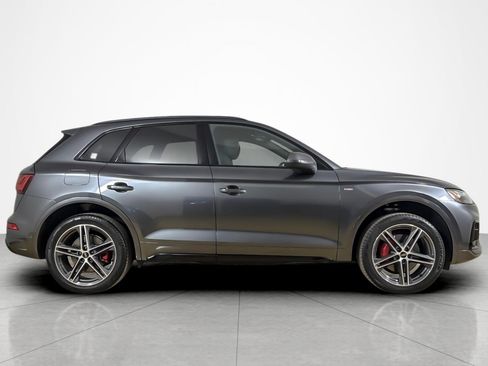 Used 2024 Audi Q5 e Premium Plus w/ Premium Plus Package AWD/4WD image 6