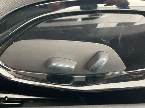 Used 2022 Chevrolet Corvette Stingray image 35