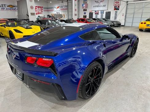 Used 2017 Chevrolet Corvette Grand Sport RWD image 3