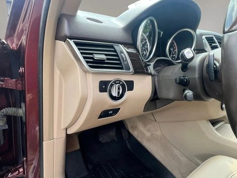 Used 2015 Mercedes-Benz ML 350 4MATIC w/ Premium 1 Package image 14