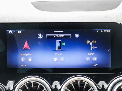 Certified 2025 Mercedes-Benz GLA 250 image 14