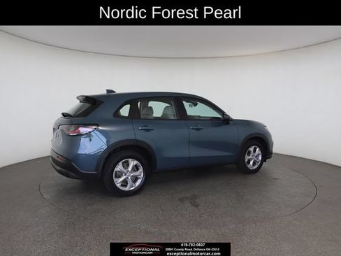 Used 2023 Honda HR-V LX image 14