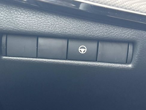New 2026 Nissan Kicks SR w/ Cold Weather Package AWD/4WD image 26