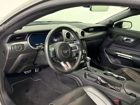 Used 2022 Ford Mustang GT Premium w/ Equipment Group 401A RWD image 4