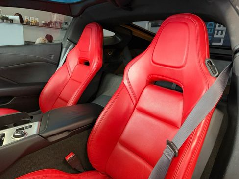 Used 2016 Chevrolet Corvette Stingray Coupe RWD image 37