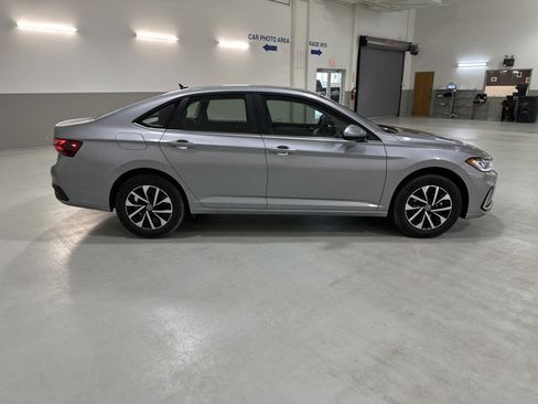 New 2026 Volkswagen Jetta S FWD image 10