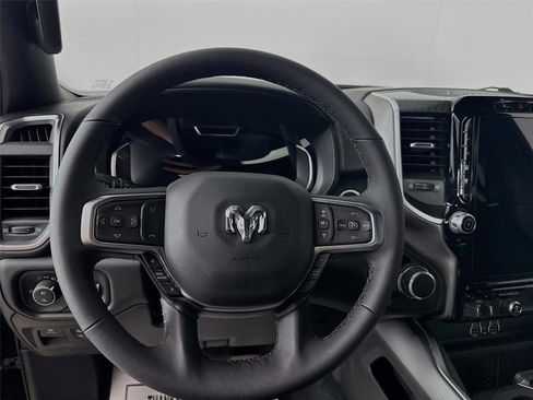 New 2026 RAM 1500 Big Horn AWD/4WD image 12