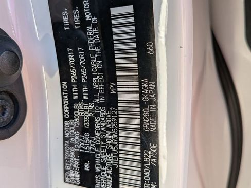 Used 2022 Toyota 4Runner SR5 Premium image 33