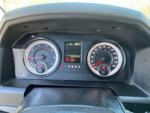Used 2017 RAM 3500 Tradesman w/ Power Accessory Group RWD image 16