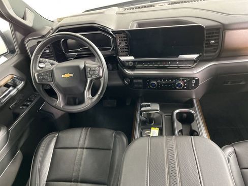 Certified 2023 Chevrolet Silverado 1500 High Country w/ High Country Premium Package image 6