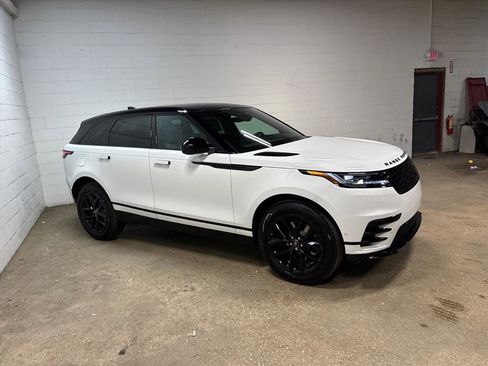 New 2026 Land Rover Range Rover Velar Dynamic SE AWD/4WD image 5