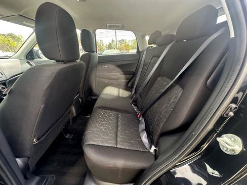 Used 2023 Mitsubishi Outlander Sport ES image 24