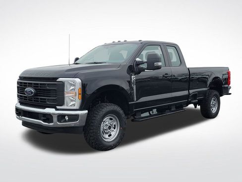 New 2026 Ford F250 XL w/ XL Off-Road Package image 9