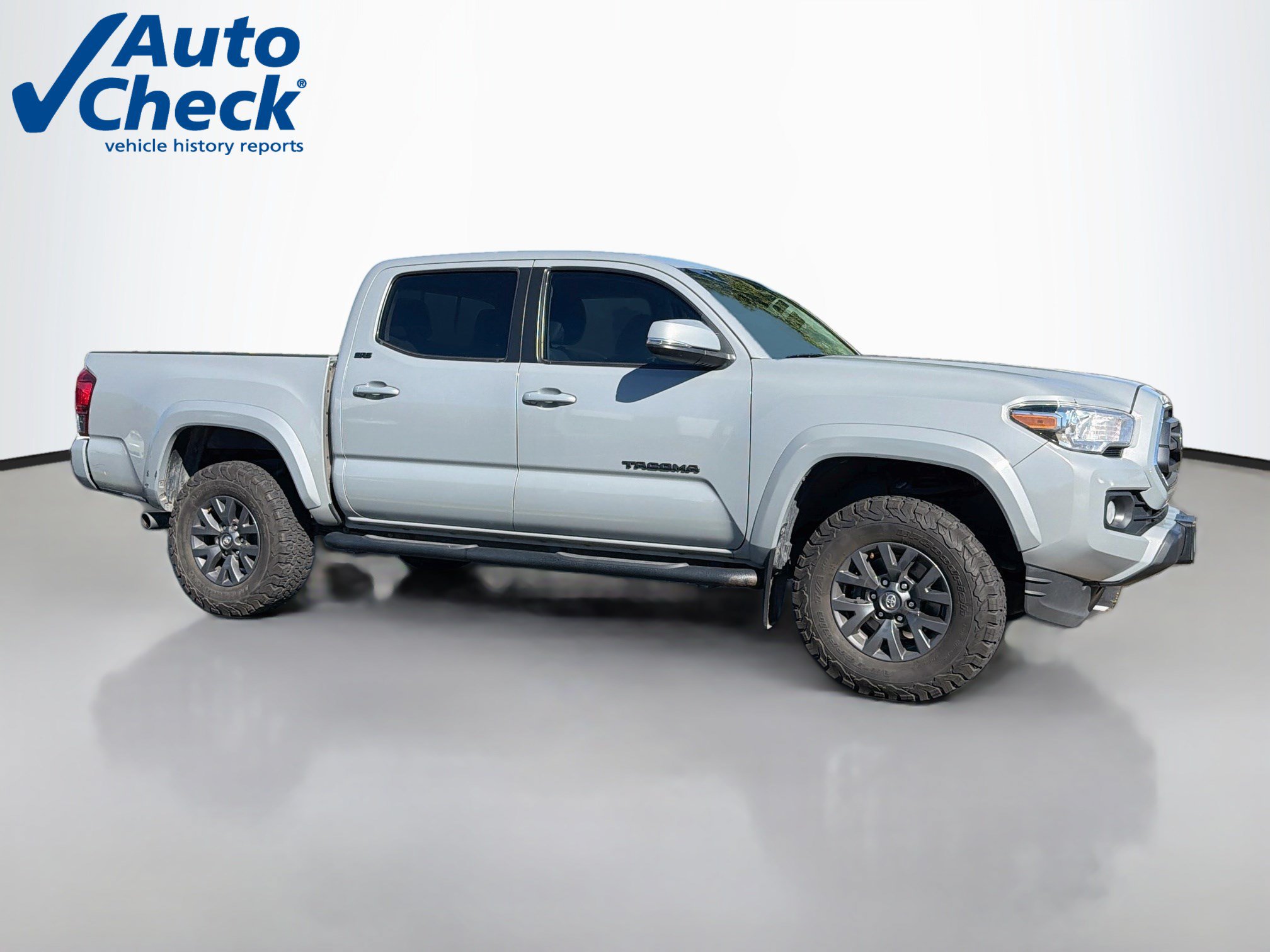 Used 2021 Toyota Tacoma SR5 w/ Technology Package AWD/4WD image 1
