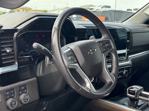 Used 2022 Chevrolet Silverado 1500 RST w/ All Star Edition Plus AWD/4WD image 6