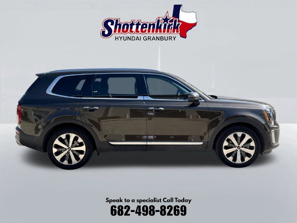 Used 2020 Kia Telluride S w/ S 8 Passenger Seating Package FWD image 5