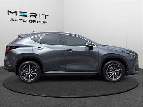 Used 2022 Lexus NX 250 FWD w/ Towing Package (2000 Lbs) image 10