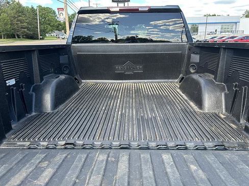 Used 2020 Chevrolet Silverado 1500 LT Trail Boss w/ Convenience Package AWD/4WD image 36