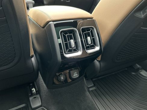 New 2026 Kia Sorento SX Prestige image 17