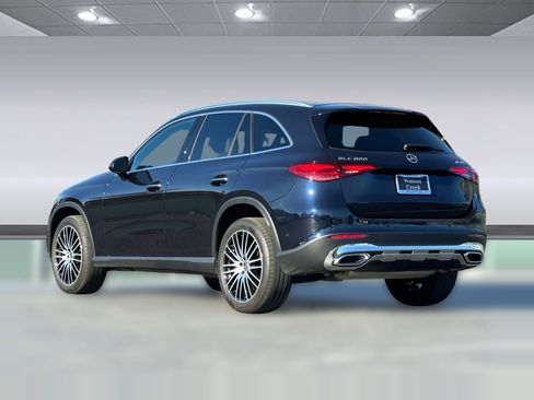 Certified 2024 Mercedes-Benz GLC 300 4MATIC image 3