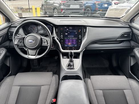 Used 2020 Subaru Outback Premium image 10