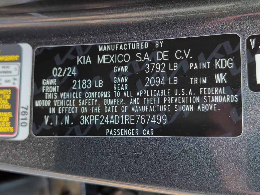 Used 2024 Kia Forte LXS FWD image 40