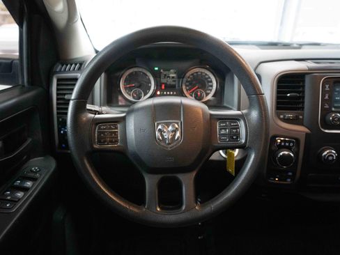 Used 2018 RAM 1500 Express w/ Express Value Package image 20