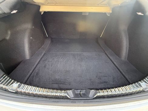 Used 2020 Tesla Model 3 Standard Range image 24