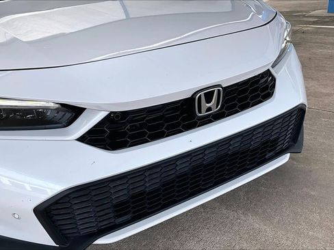 Certified 2025 Honda Civic Sport Touring image 30