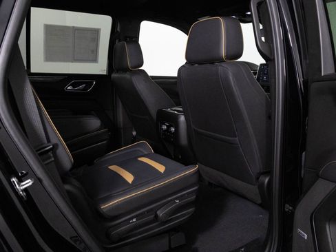 Used 2023 GMC Yukon AT4 image 37