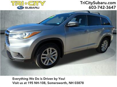 Used 2016 Toyota Highlander LE