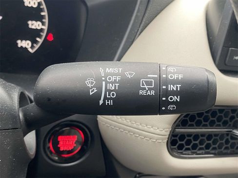 Used 2025 Honda HR-V LX image 20