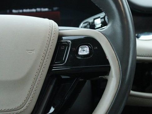 Used 2023 Lincoln Aviator Reserve w/ Elements Package Plus image 26