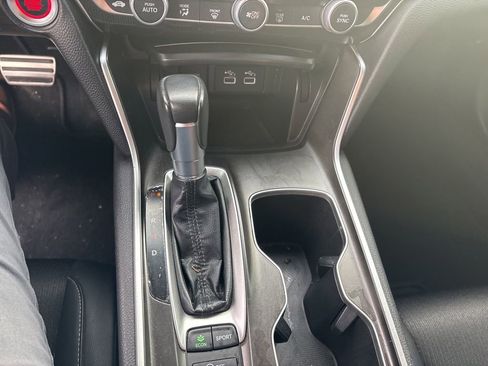 Used 2022 Honda Accord Sport image 12