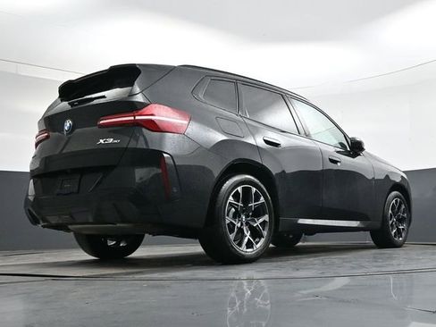 Used 2025 BMW X3 xDrive30i w/ Premium Package image 31