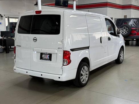Used 2020 Nissan NV200 SV w/ Back Door Glass Package FWD image 2